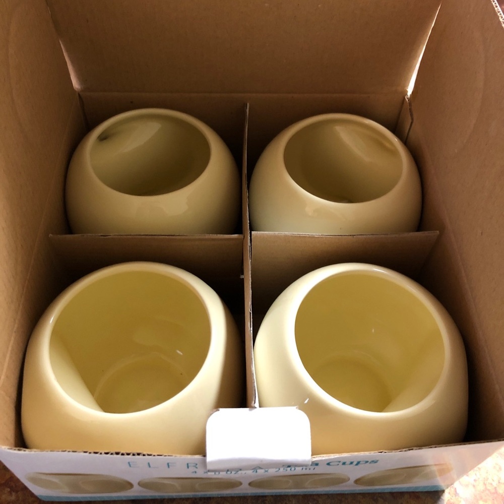 4 NWT Cream Colored Elfreda Tea Cups 4 x 8 oz - Picture 6 of 8